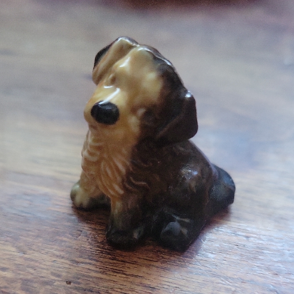 Vintage WADE WHIMSEY Mongrel Dog Figurine